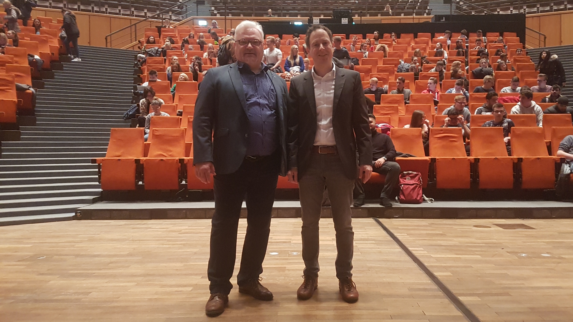 Lernen Mit Den Profis Michael Weppler Der Tuv Rheinland Ag Zu Besuch Sales Management Department